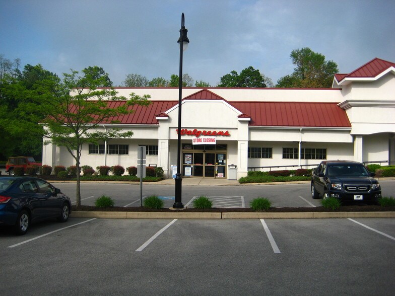 More Photos Of 704 W Nields St, West Chester Storefront For Lease