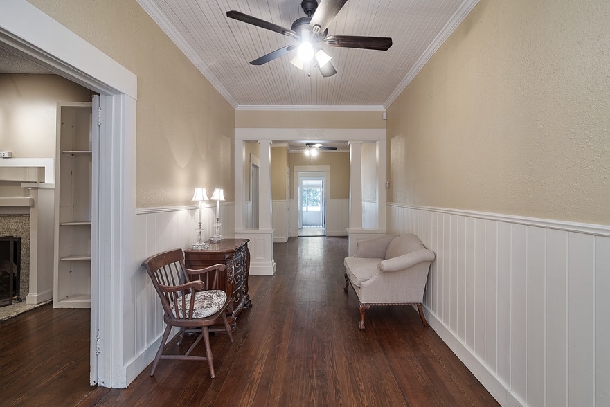 More Photos Of 1008 S Rock St, Georgetown Office Residential For Sale