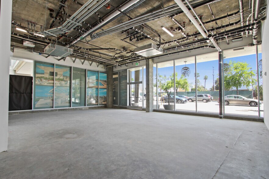 More Photos Of 1550 Lincoln Blvd, Santa Monica Apartments For Lease
