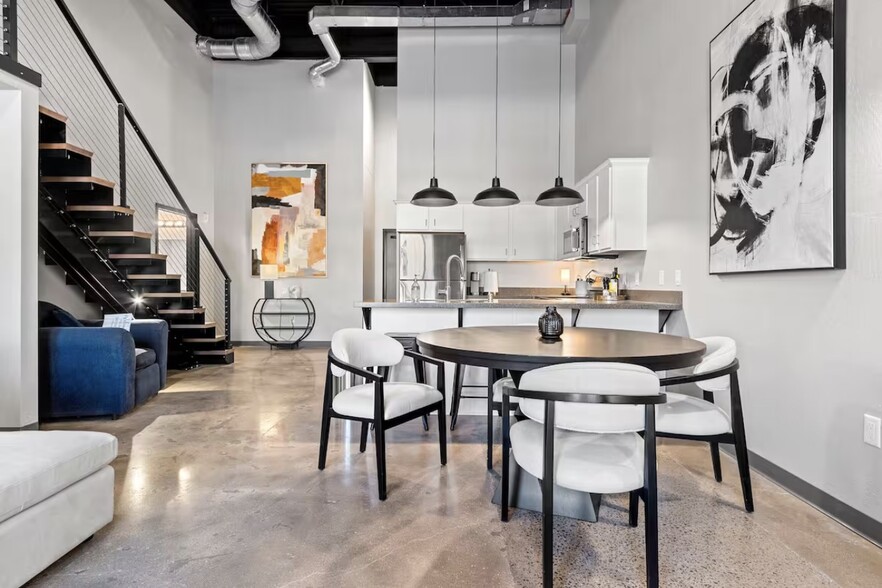 More Photos Of 216 Northland Ave, Green Bay Apartments For Sale