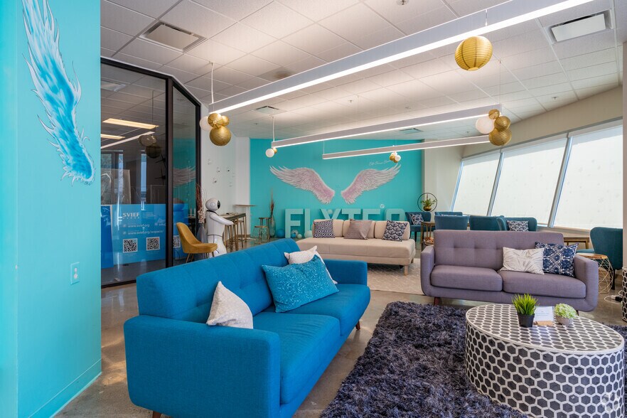 More Photos Of 3120 Scott Blvd, Santa Clara Research And Development For Lease