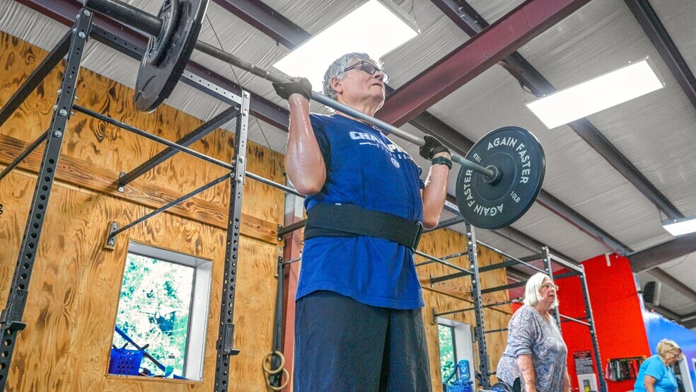 More Photos Of 140 NE Yellow Pine Ave, Madison Restaurant For Sale