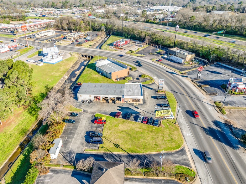 More Photos Of 2718 Zelda Rd, Montgomery Auto Repair For Sale