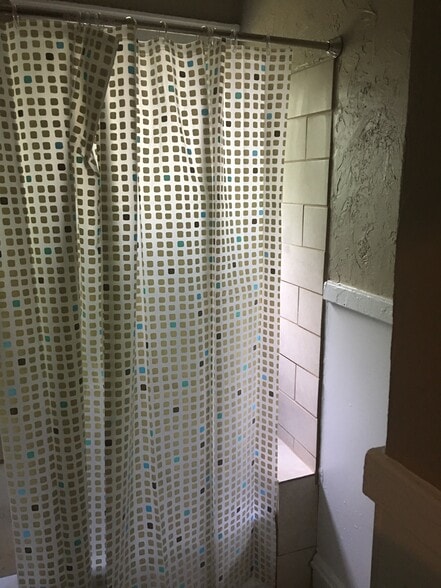 More Photos Of 3421 E 119th St, Cleveland Apartments For Sale