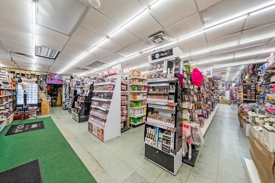 More Photos Of 571-575 Martin Luther King Jr Dr, Jersey City Freestanding For Sale