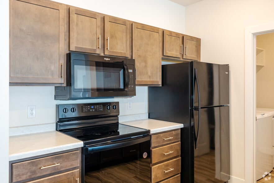 More Photos Of 1720 Morningside Ave, Sioux City Apartments For Sale