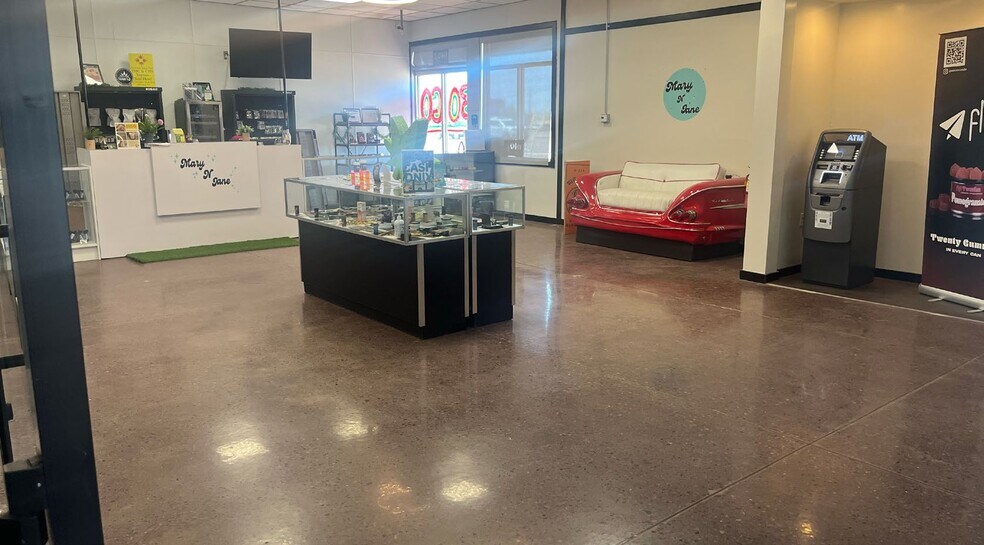 More Photos Of 980 Highway 550, Bernalillo Restaurant For Lease