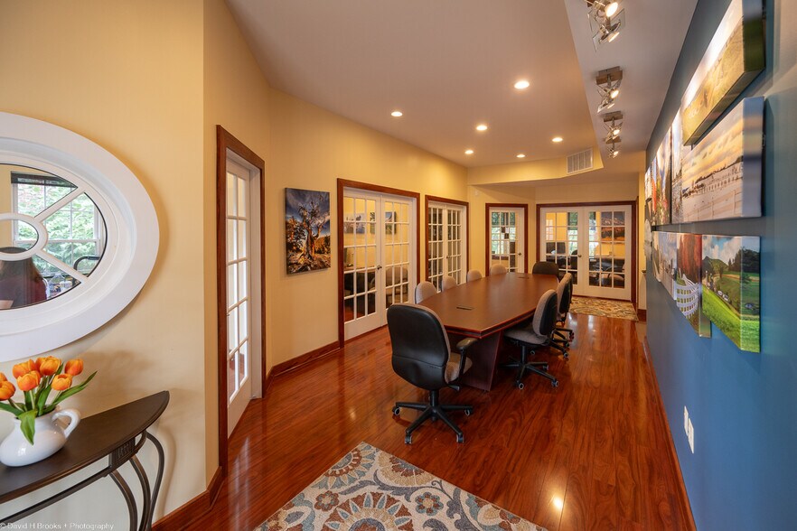 More Photos Of 11090 Dovedale Ct, Marriottsville Office For Sale