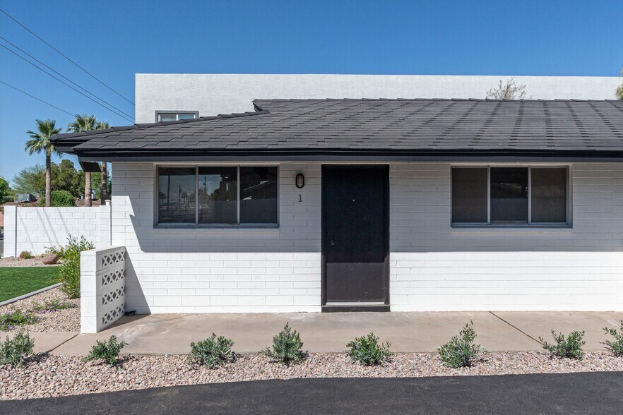 More Photos Of 3020 E Yale St, Phoenix Multifamily For Sale