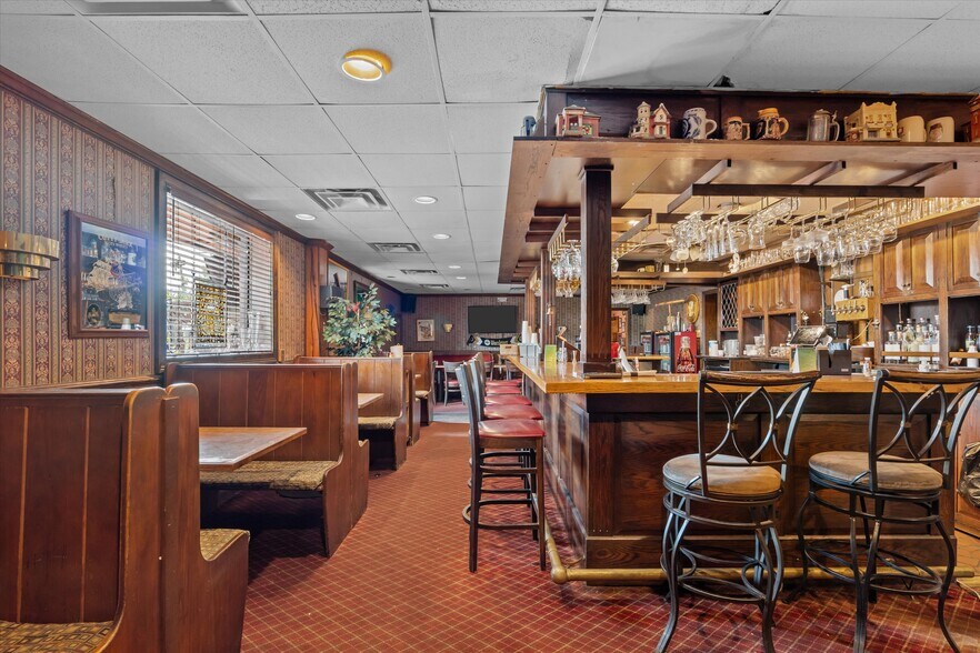 More Photos Of 3044 Deans Bridge Rd, Augusta Restaurant For Sale