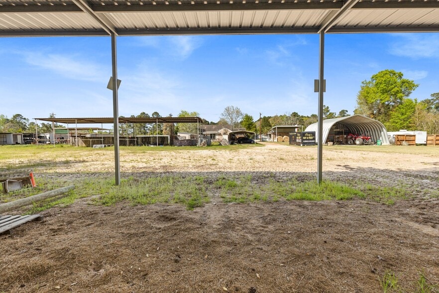 More Photos Of 22380 Highway 105, Cleveland Light Distribution For Sale