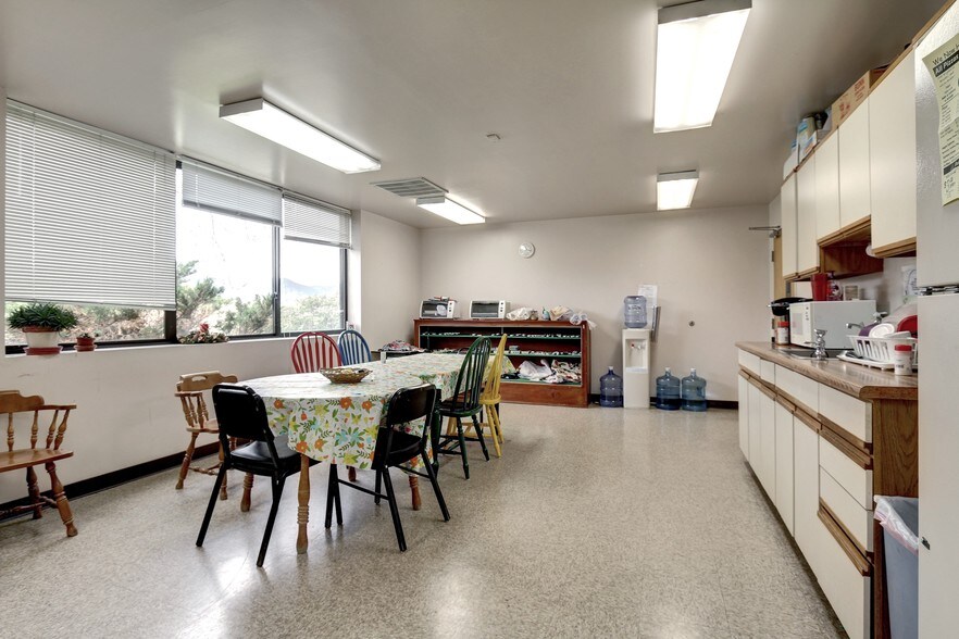 More Photos Of 16800 Highway 72, Arvada Flex For Sale