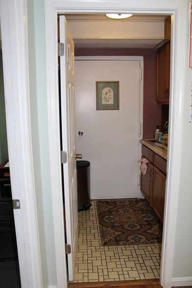 More Photos Of 4248-4250 Chain Bridge Rd, Fairfax Medical For Lease