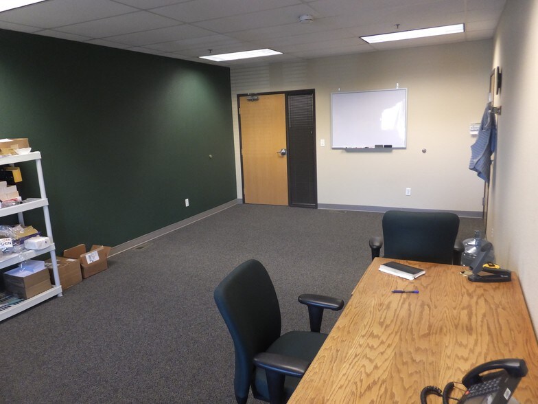 More Photos Of 6390 Gardenia St, Arvada Medical For Lease