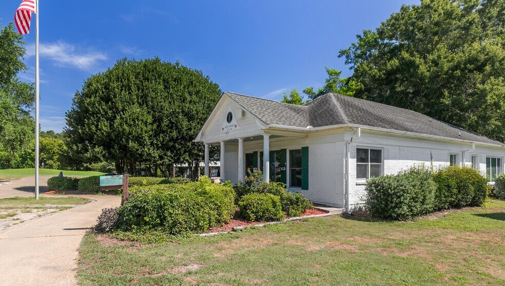 More Photos Of 101 Merion Dr, Eufaula Golf Course Driving Range For Sale