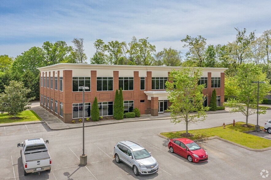 Primary Photo Of 4715 Traders Way, Thompson's Station Office For Lease