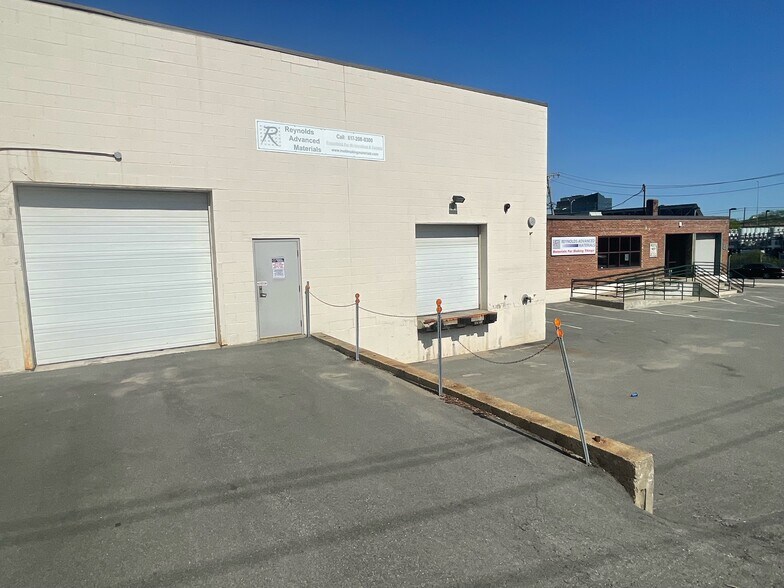 More Photos Of 45 Electric Ave, Brighton Flex For Sale