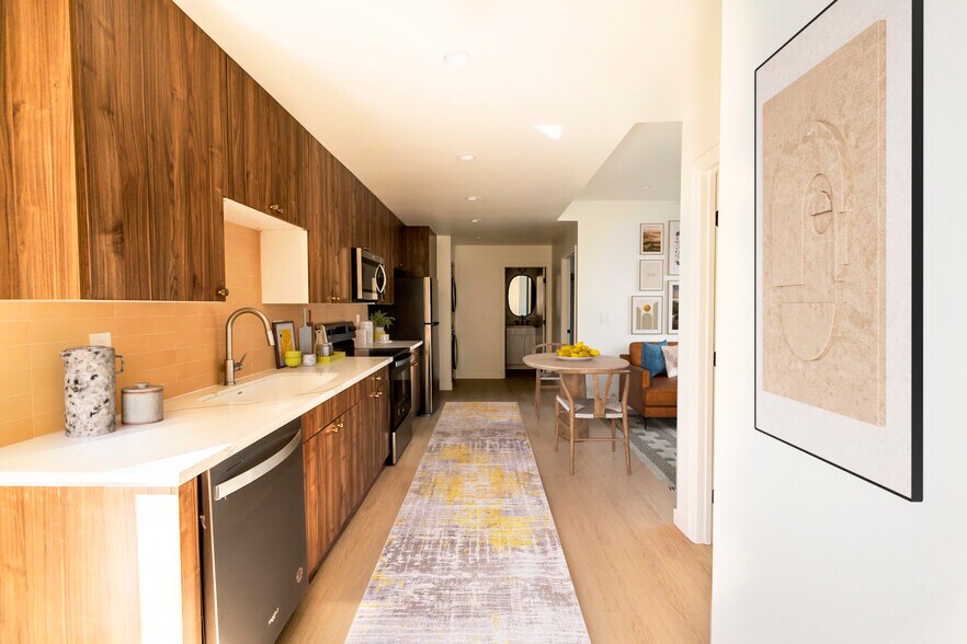 More Photos Of 330 S Horne St, Oceanside Apartments For Sale