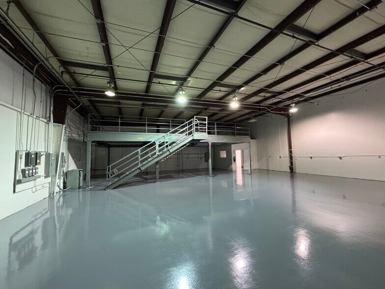 More Photos Of 1750 Commerce Way, Paso Robles Industrial For Sale