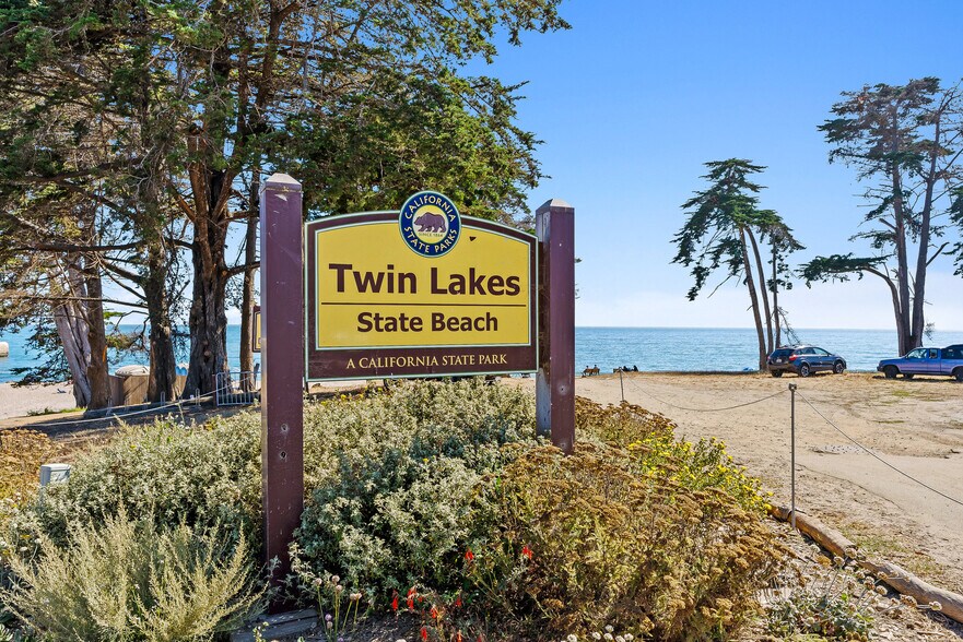 More Photos Of 1430 Merrill St, Santa Cruz Multifamily For Sale