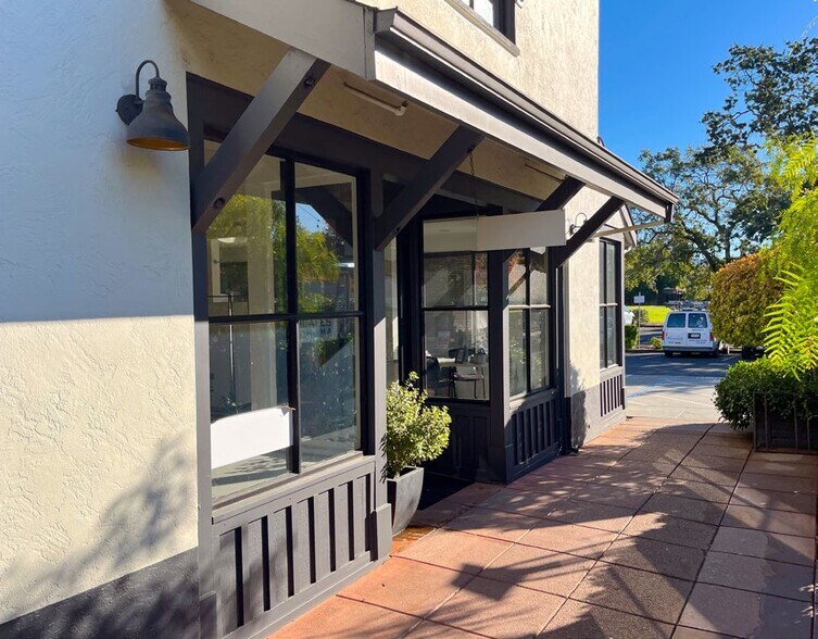 More Photos Of 450-452 1st St, Sonoma Storefront For Sale