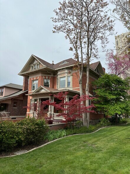 More Photos Of 34 S 600 E, Salt Lake City Office For Sale