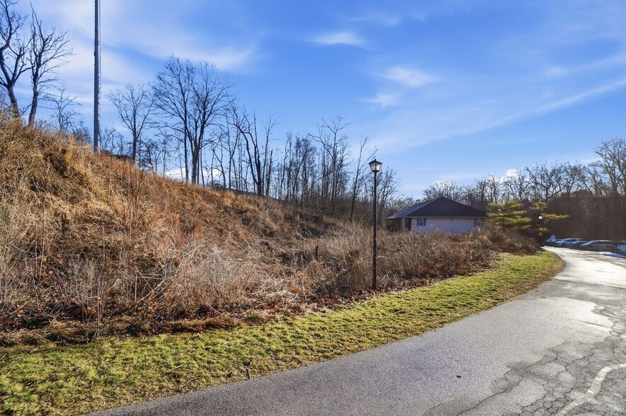 More Photos Of 2750 Lauffer Ravines Dr, Columbus Land For Sale