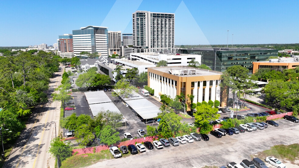 More Photos Of 9601 Katy Fwy, Houston Unknown For Lease