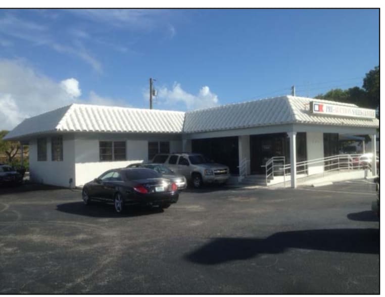 Primary Photo Of 707 N Federal Hwy, Delray Beach Auto Dealership For Sale