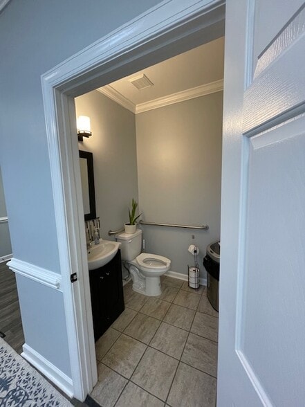 More Photos Of 527 Keisler Dr, Cary Office For Sale