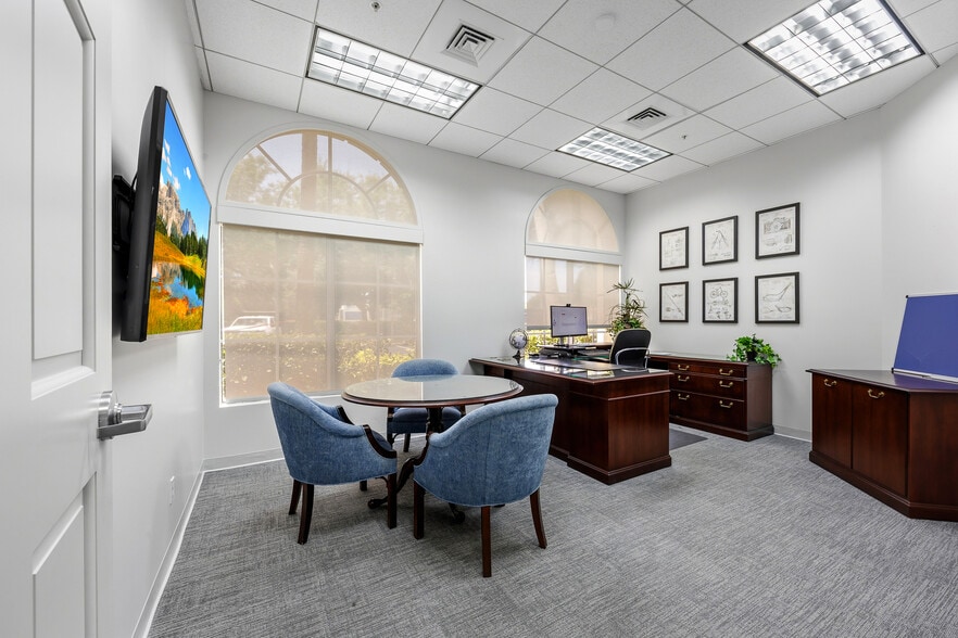 More Photos Of 8200 Health Center Blvd, Bonita Springs Unknown For Lease