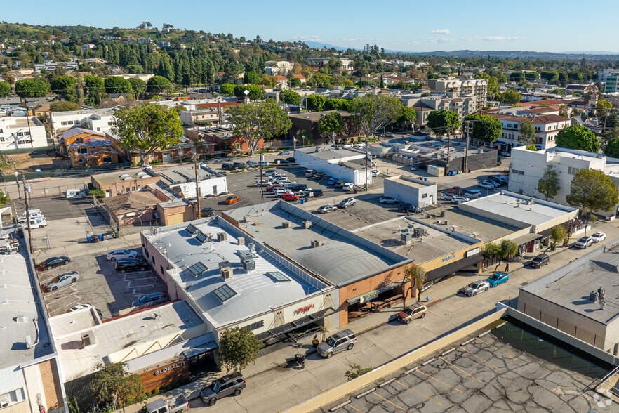 More Photos Of 6728 Bright Ave, Whittier Storefront For Sale