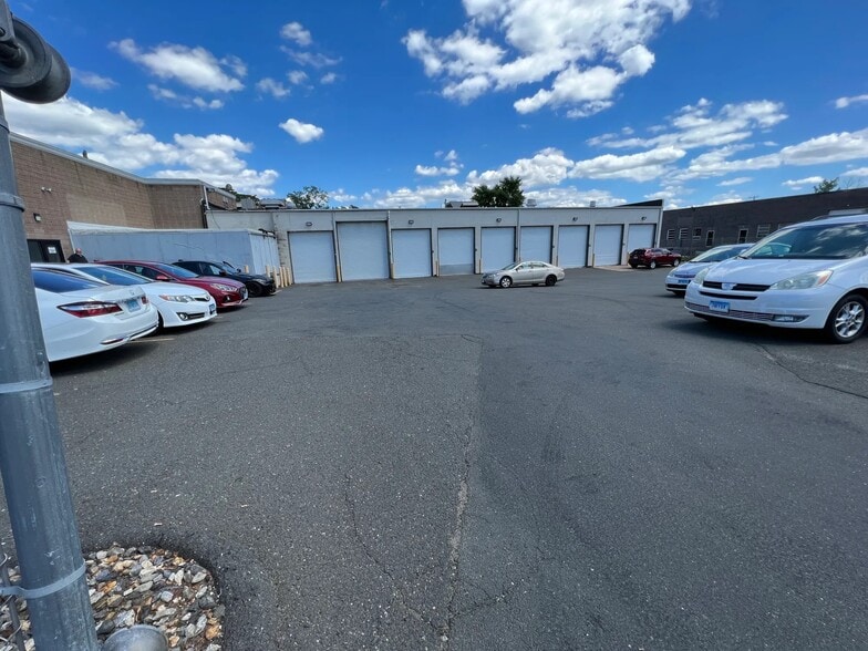 Primary Photo Of 376 Ledyard St, Hartford Industrial For Lease