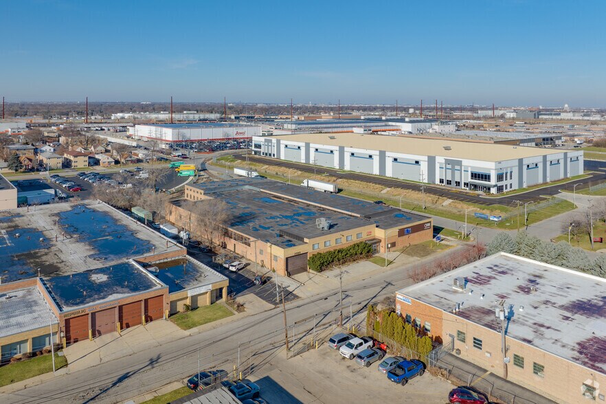 More Photos Of 2080 N 15th Ave, Melrose Park Warehouse For Sale