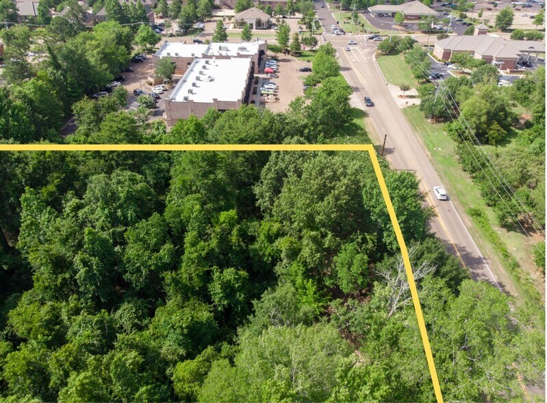 More Photos Of Northpark Dr, Ridgeland Land For Sale