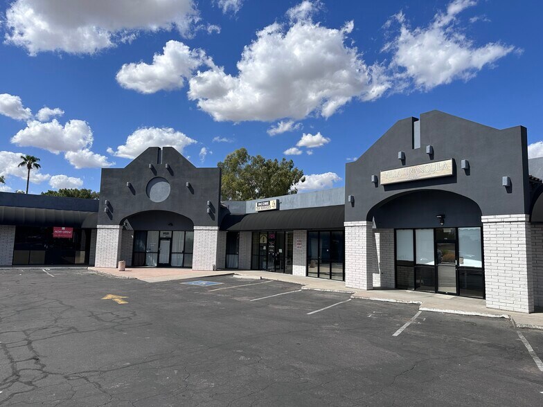 More Photos Of 8520 W Peoria Ave, Peoria Storefront For Lease