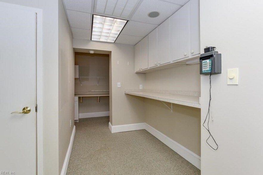 More Photos Of 100 Bosley Ave, Suffolk Bank For Lease