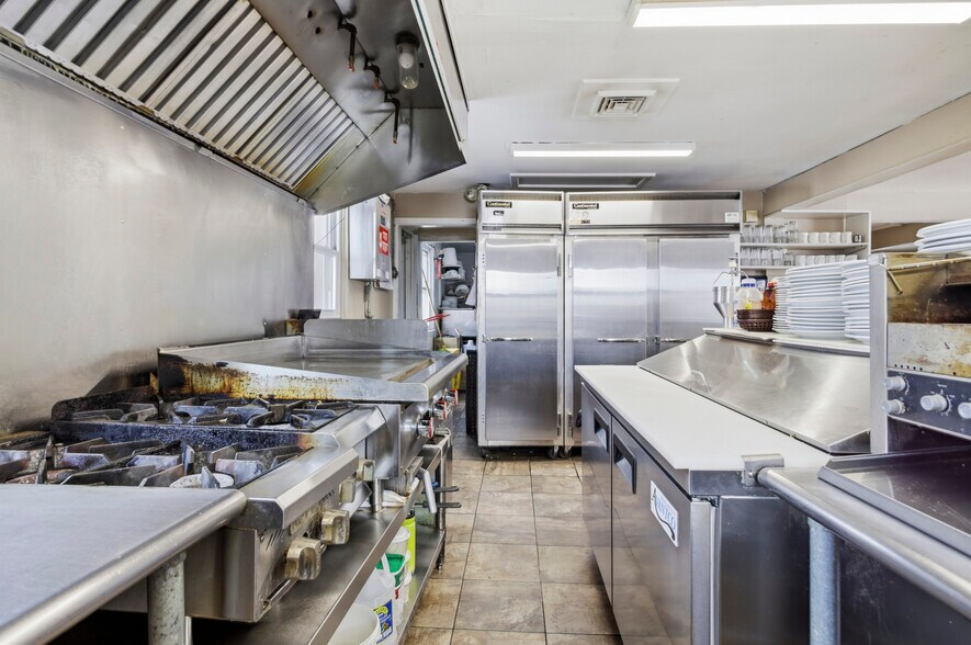 More Photos Of 1117 Smithbridge Rd, Glen Mills General Retail For Sale