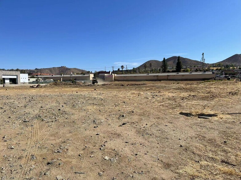 More Photos Of Diamond Dr @ Campbell, Lake Elsinore Land For Sale