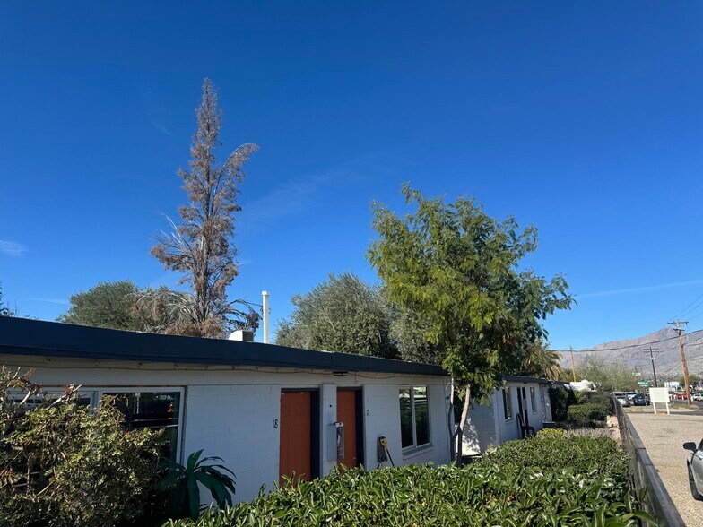 More Photos Of 2053 N Alvernon Rd, Tucson Apartments For Sale