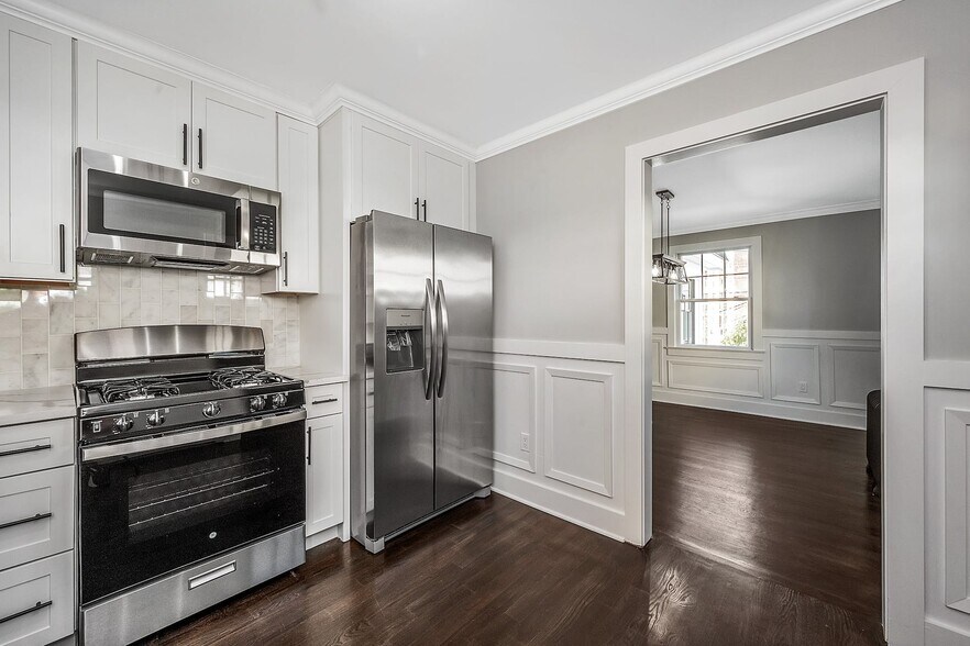 More Photos Of 200 Main St, Eastchester Apartments For Sale