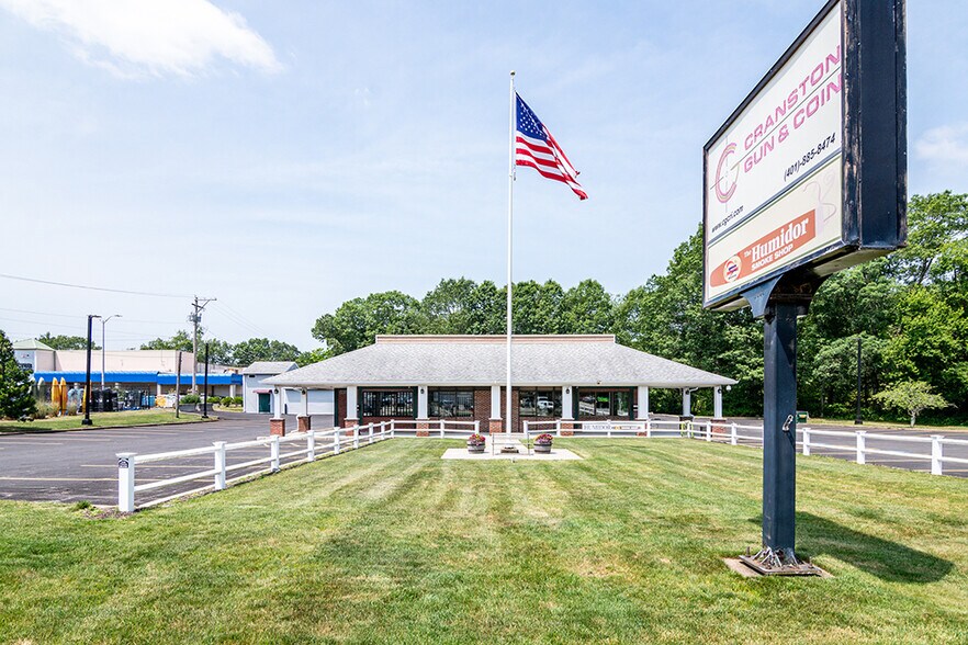 More Photos Of 6595 Post Rd, North Kingstown Fast Food For Sale