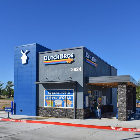 Primary Photo Of 3824 Teasley Ln, Denton Fast Food For Sale