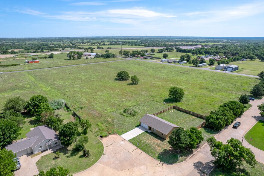 More Photos Of Jackson Ave and 22nd St, Woodward Land For Sale