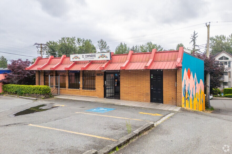 More Photos Of 33486 South Fraser, Abbotsford Restaurant For Lease