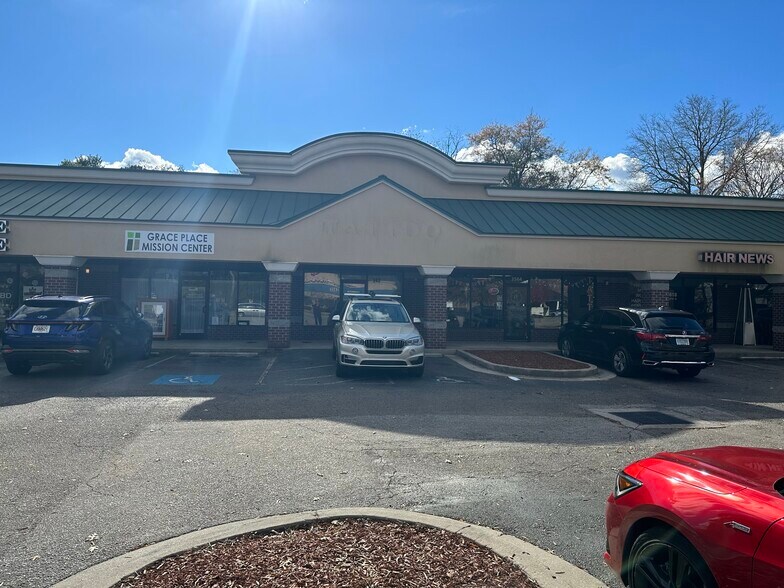 More Photos Of 3556 River Watch Pky, Augusta Storefront Retail Office For Lease