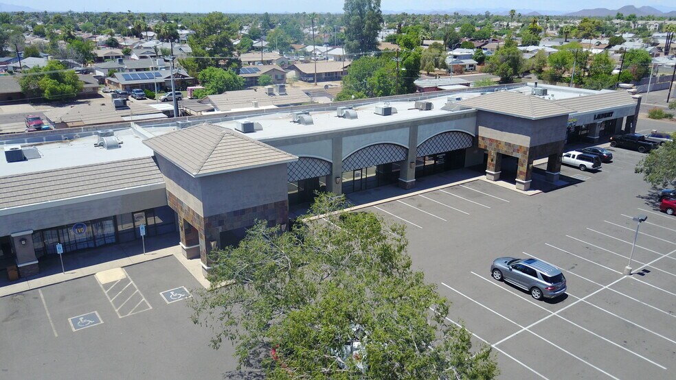 More Photos Of N 12426-12452 Dr, Phoenix General Retail For Sale