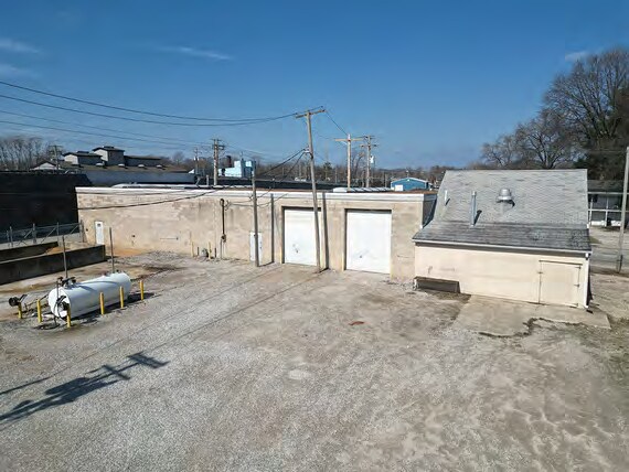 Primary Photo Of 1200 E B St, Belleville Warehouse For Sale