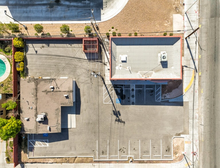 More Photos Of , Las Vegas General Retail For Sale