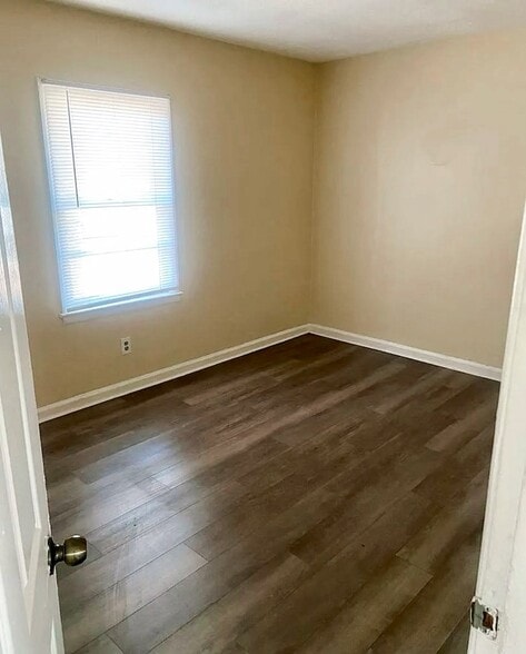 More Photos Of 741 Winston Rd, Columbus Apartments For Sale